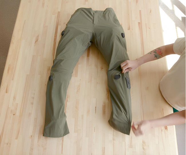 «Умные» туристические штаны MO/GO Smart Pants